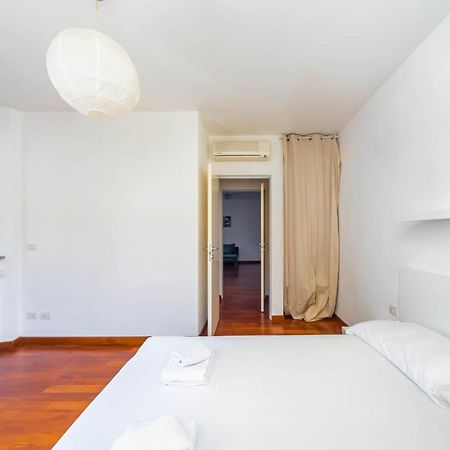 Cozy Flat 500M From Affori Fn! Leilighet Milano Eksteriør bilde