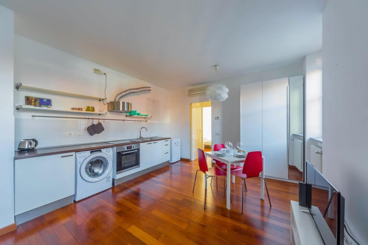 Cozy Flat 500M From Affori Fn! Leilighet Milano Eksteriør bilde